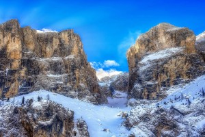 临夏旅游攻略？临夏旅游攻略必去景点？